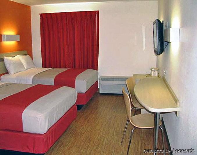 马布尔福尔斯6号汽车旅馆 外观 照片